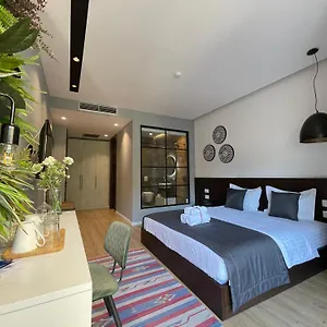 شقة فندقية Retreat, تيرانا