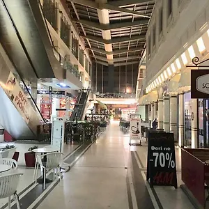 Гостевой дом Dionis, Тирана