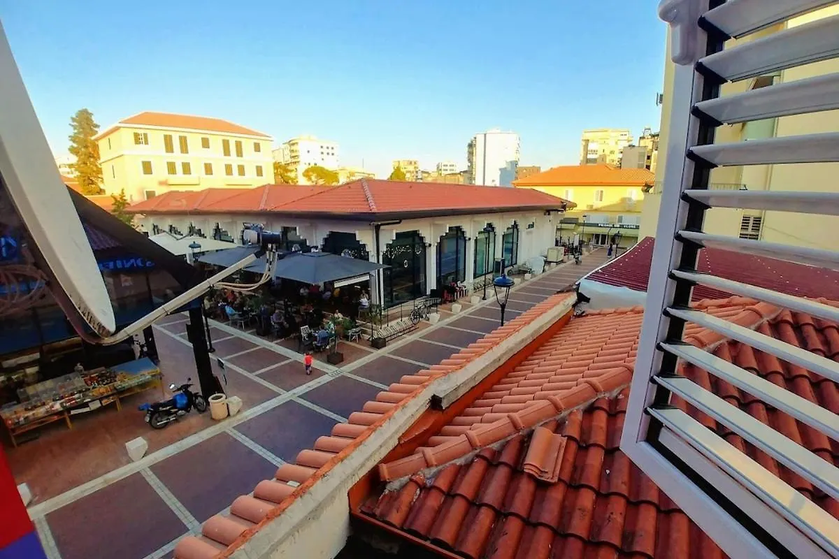 Pazari I Ri Painted View Apartment Tirana
